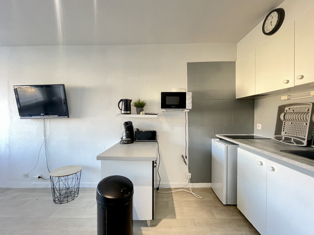 en location saisonnière Studio cabine Sète - Photo 9