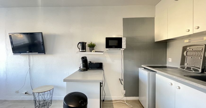 en location saisonnière Studio cabine Sète