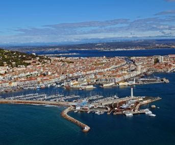 en location saisonnière Studio cabine Sète