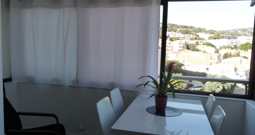 en location saisonnière Studio cabine Sète