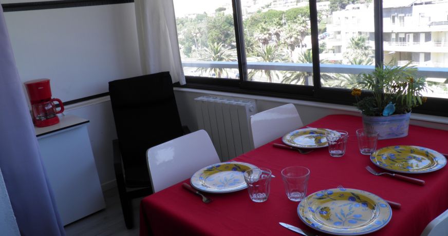 en location saisonnière Studio cabine Sète