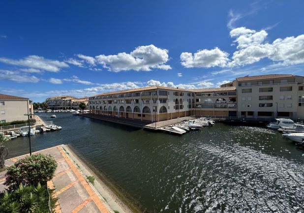 en location saisonnière Studio cabine Sète