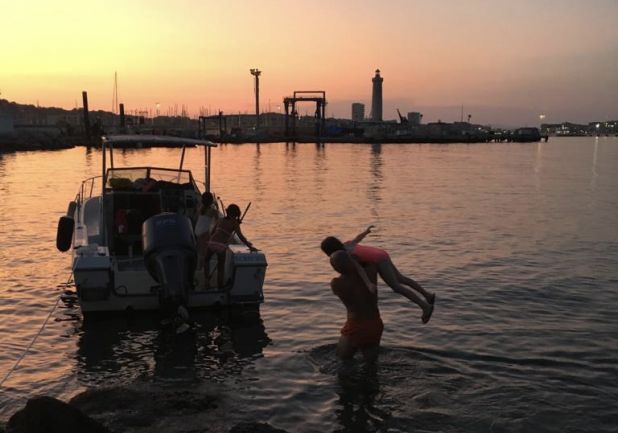 en location saisonnière Studio cabine Sète