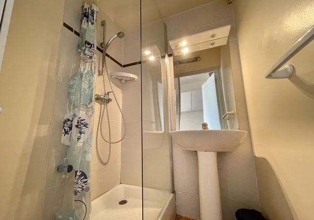 en location saisonnière Studio cabine Sète