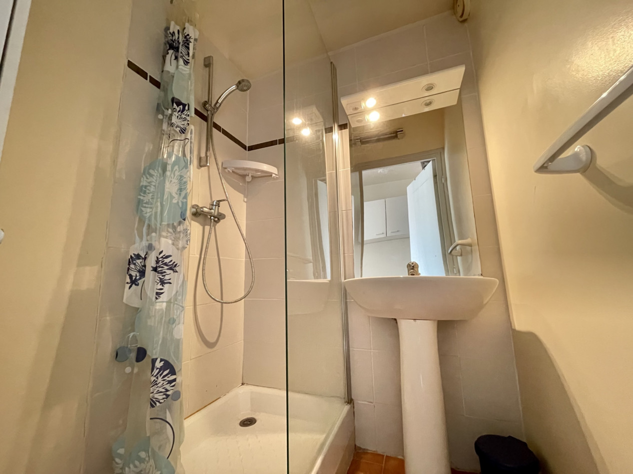 en location saisonnière Studio cabine Sète - Photo 8