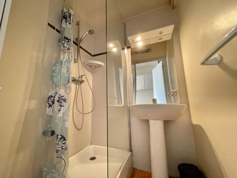 en location saisonnière Studio cabine Sète - Photo 8