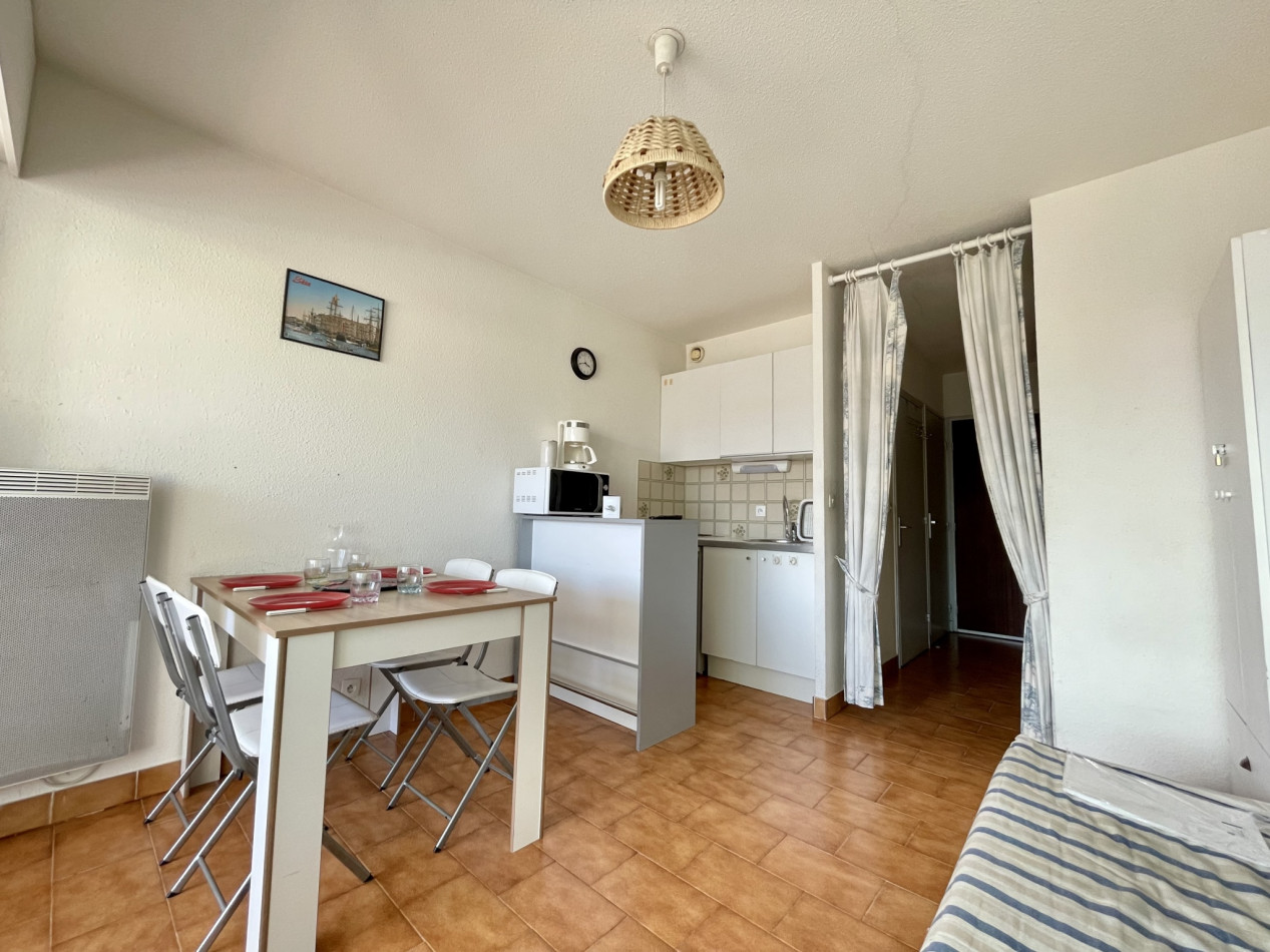 en location saisonnière Studio cabine Sète - Photo 4