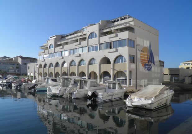 en location saisonnière Studio cabine Sète