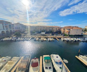 en location saisonnière Studio cabine Sète