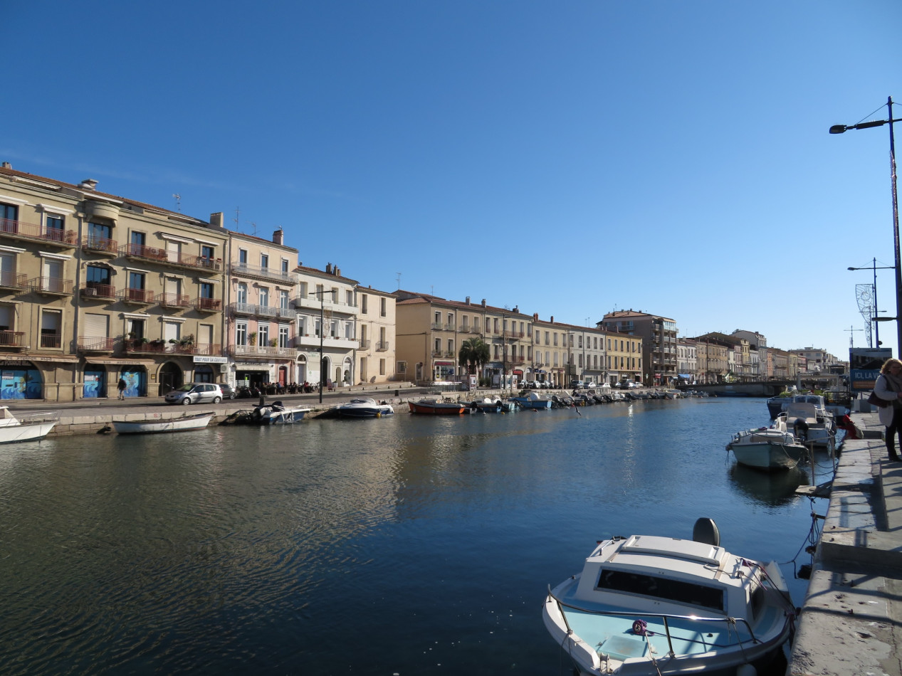 en location saisonnière Studio cabine Sète - Photo 15