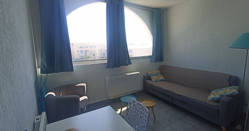 en location saisonnière Studio cabine Sète