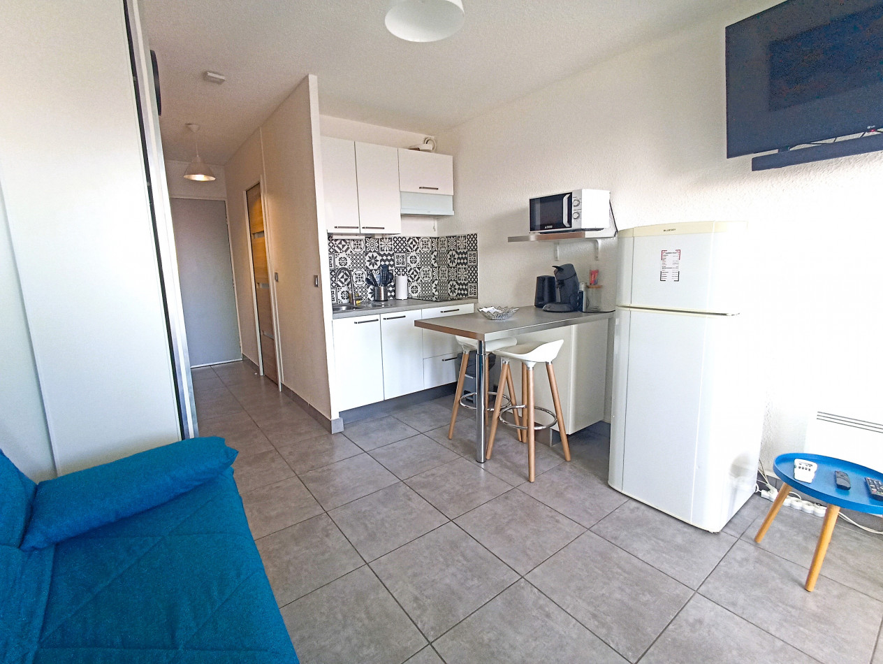 en location saisonnière Studio cabine Sète - Photo 2