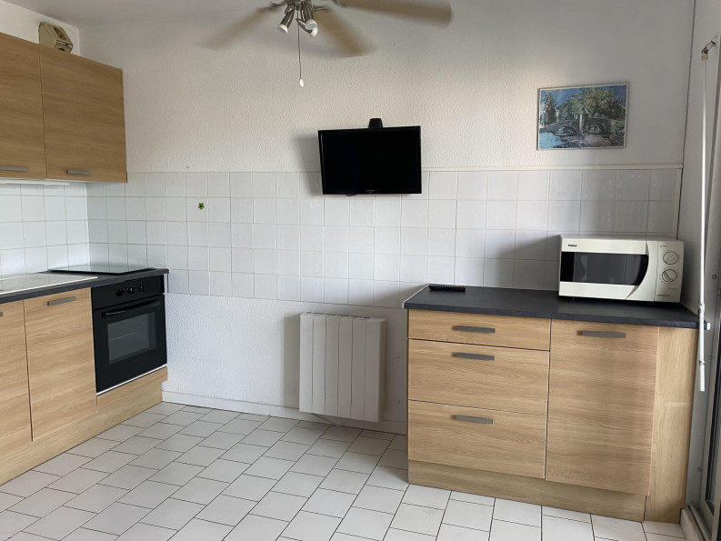 en location saisonnière Studio cabine Sète - Photo 1