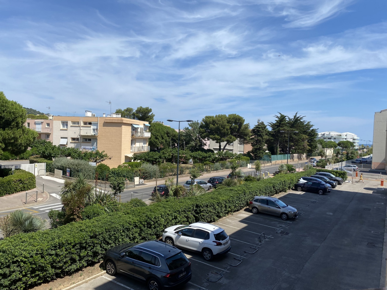 en location saisonnière Studio cabine Sète - Photo 2