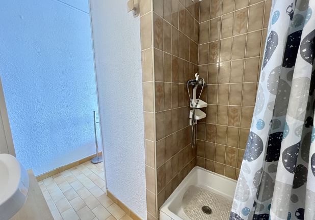 en location saisonnière Studio cabine Sète