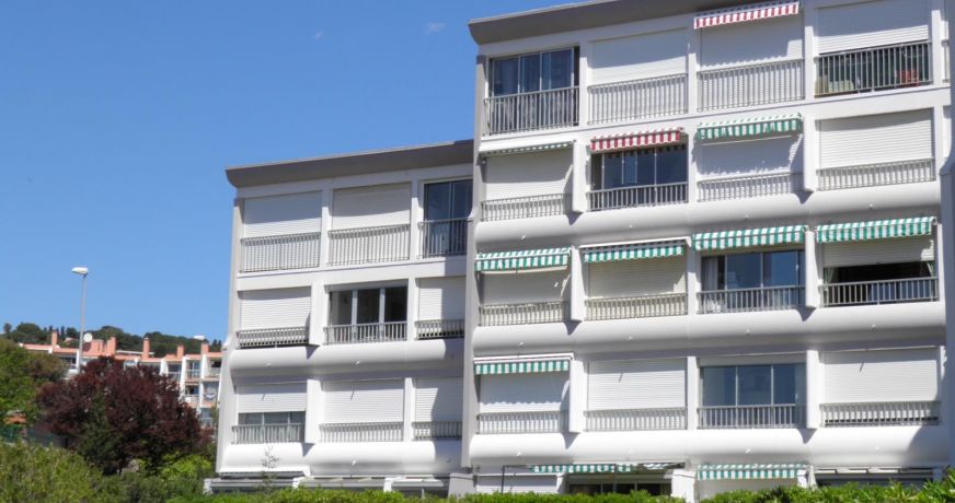 en location saisonnière Studio cabine Sète