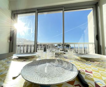 en location saisonnière Studio cabine Sète