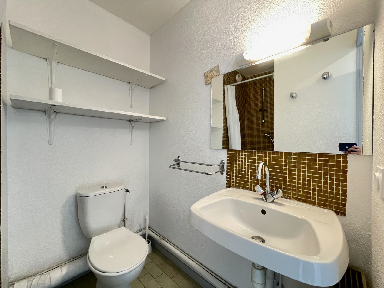 en location saisonnière Studio cabine Sète - Photo 8