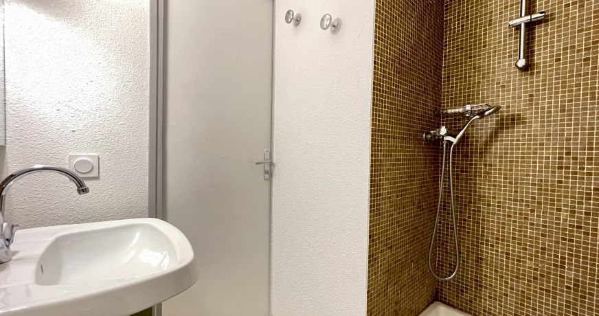 en location saisonnière Studio cabine Sète