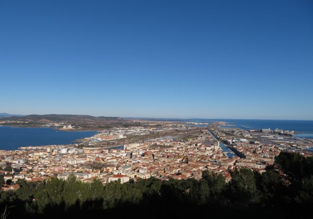 en location saisonnière Studio cabine Sète