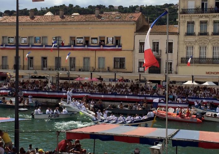 en location saisonnière Studio cabine Sète