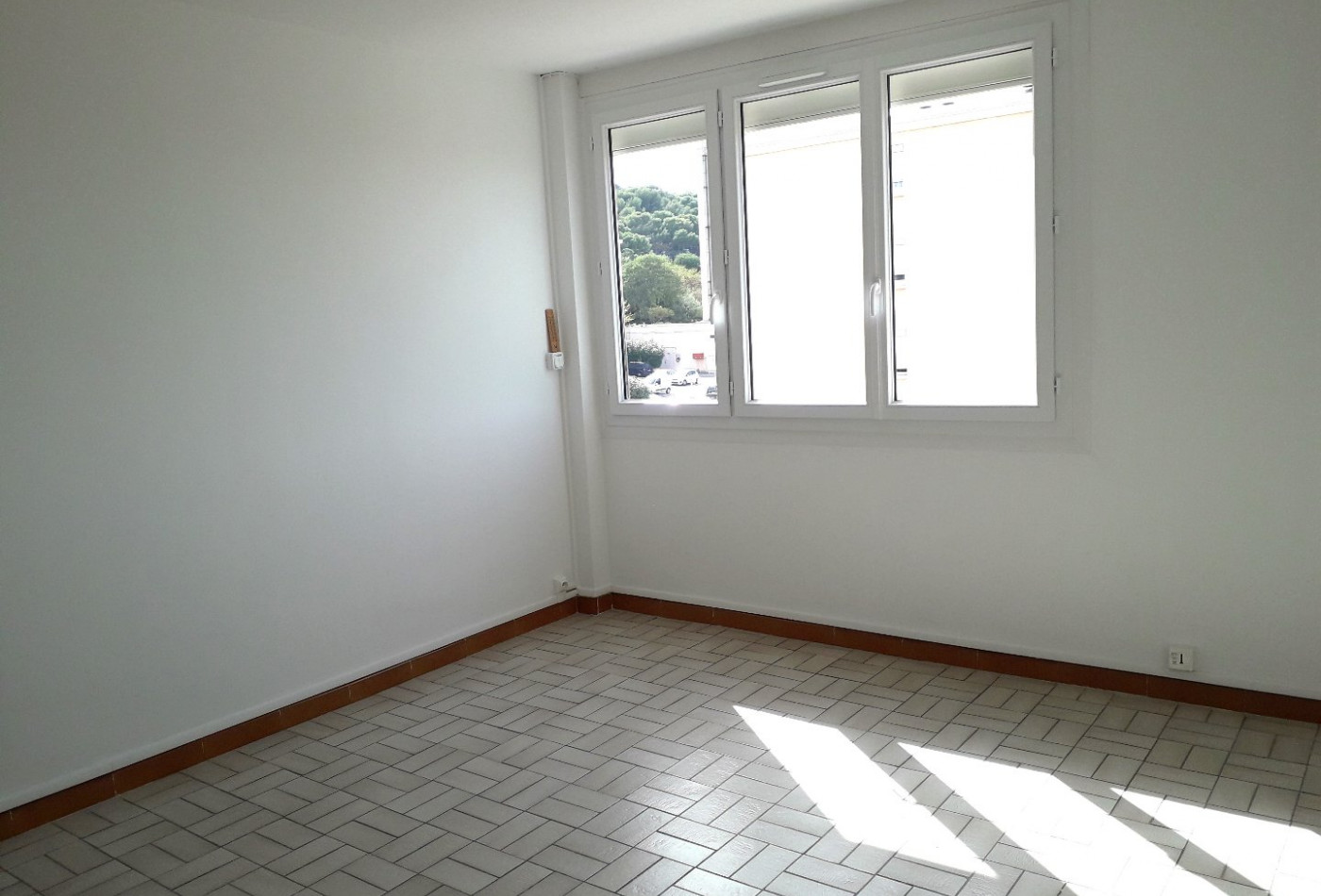 location Appartement en résidence Sete - Photo 3