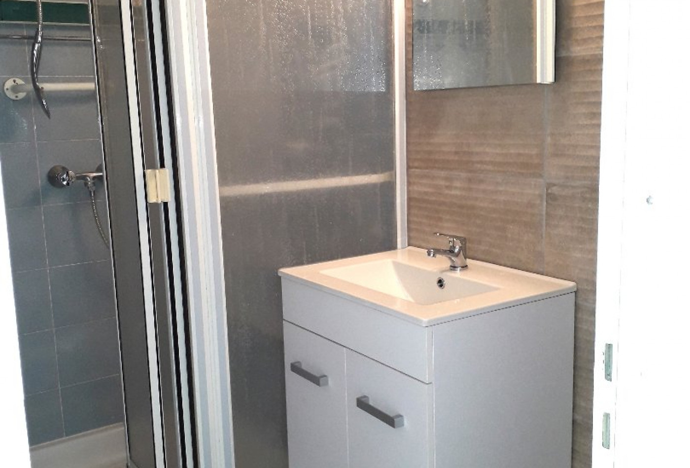 location Appartement en résidence Sete - Photo 7