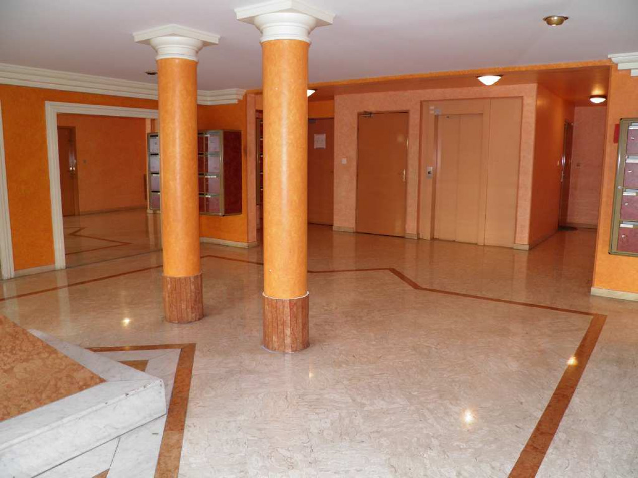location Appartement Sete - Photo 8
