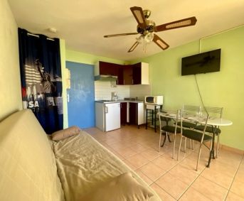 en location saisonnière Studio cabine Sète