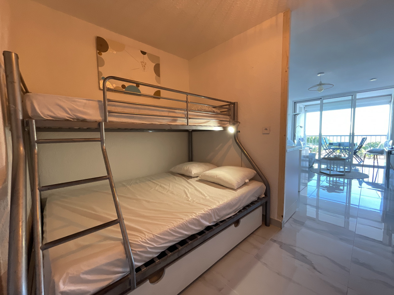 en location saisonnière Appartement Sète - Photo 9