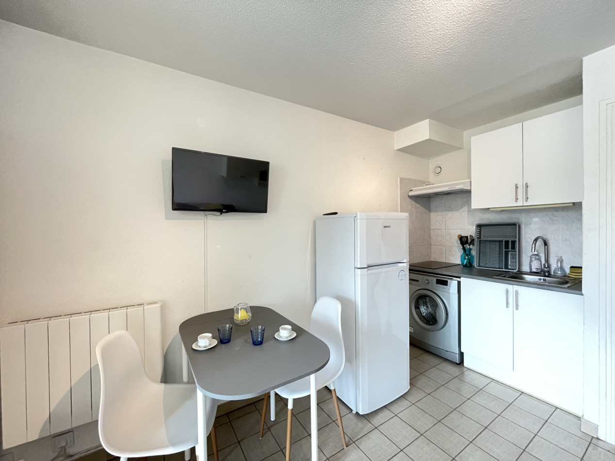 en location saisonnière Appartement Sète - Photo 7