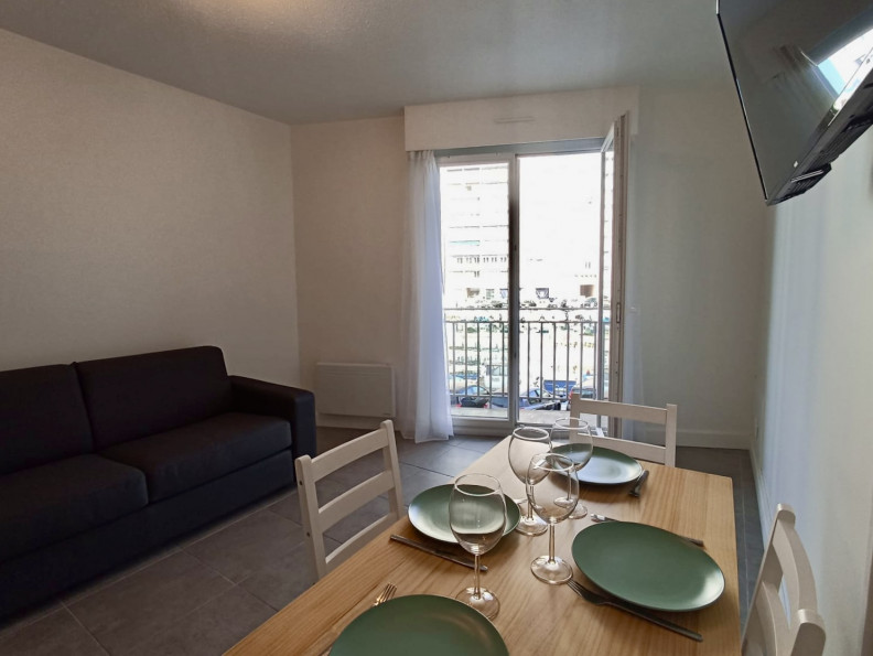 en location saisonnière Appartement Sète - Photo 10