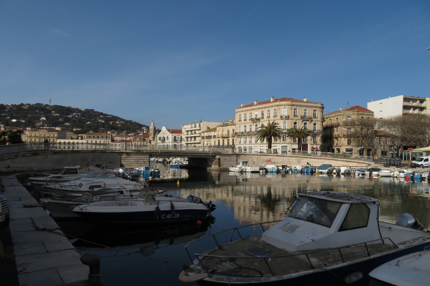 en location saisonnière Appartement Sète - Photo 19