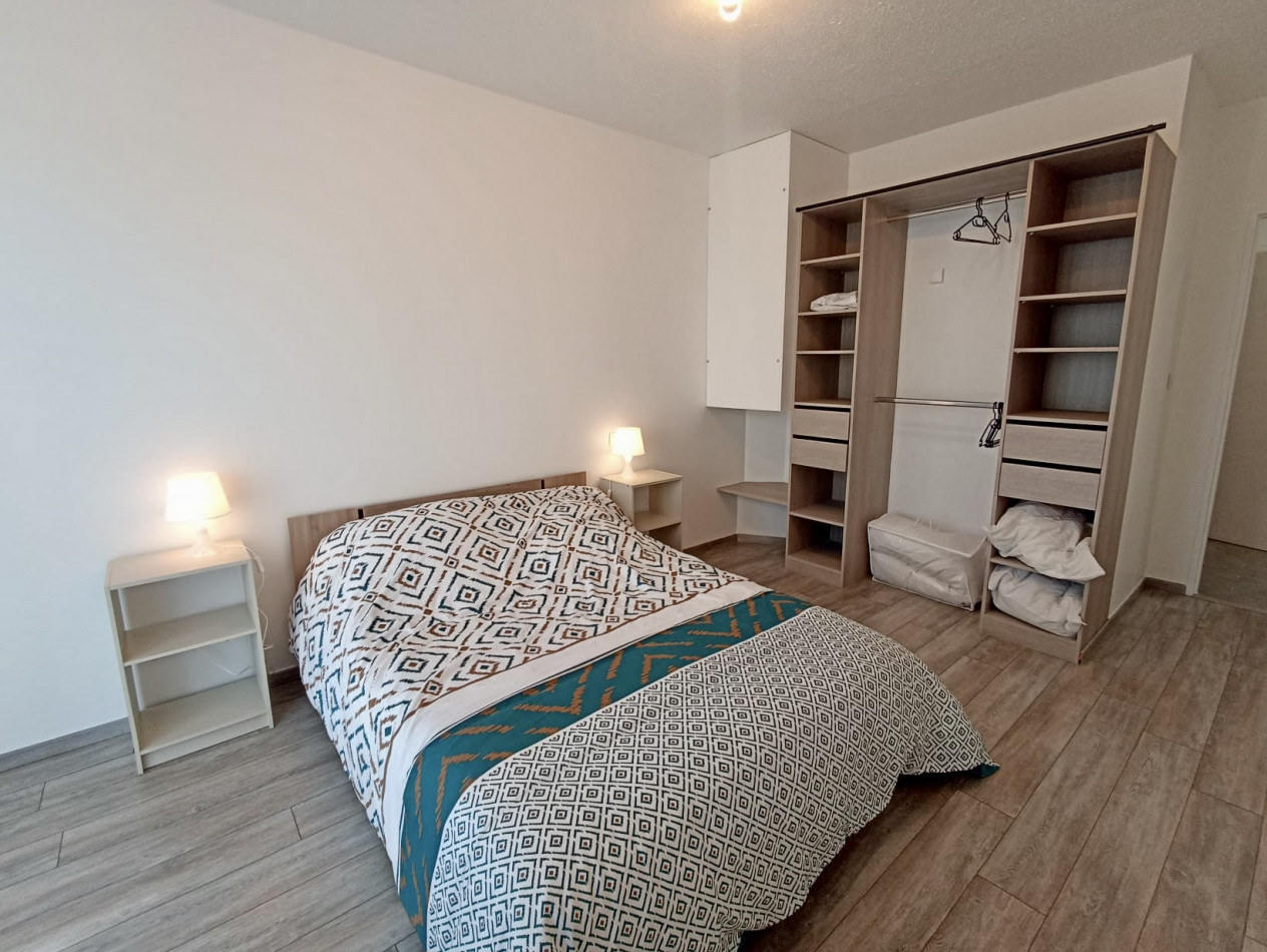 en location saisonnière Appartement Sète - Photo 9