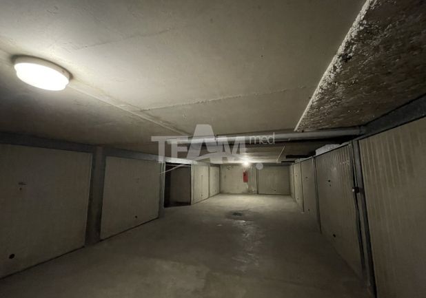 location Garage Sete