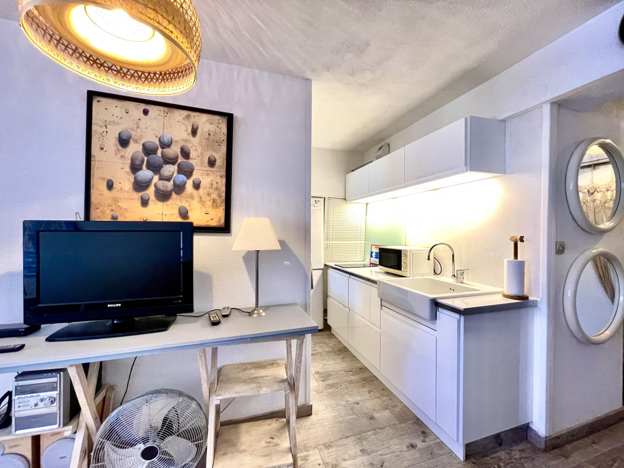 en location saisonnière Appartement Sète - Photo 9