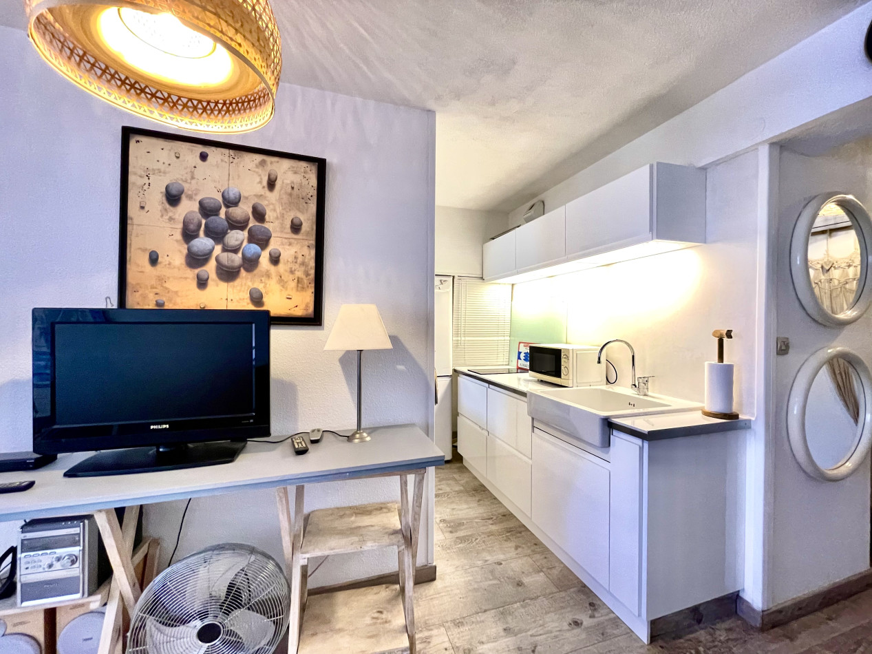en location saisonnière Appartement Sète - Photo 9
