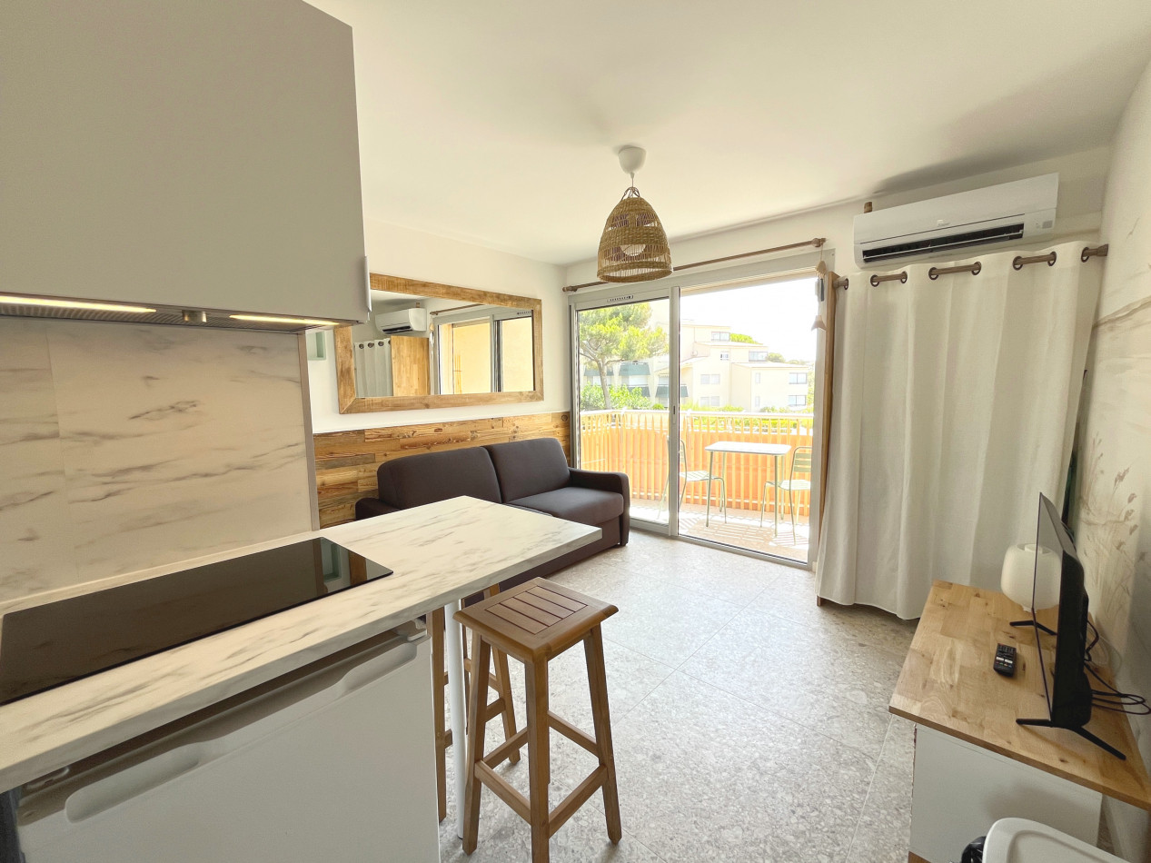 en location saisonnière Appartement Sète - Photo 8