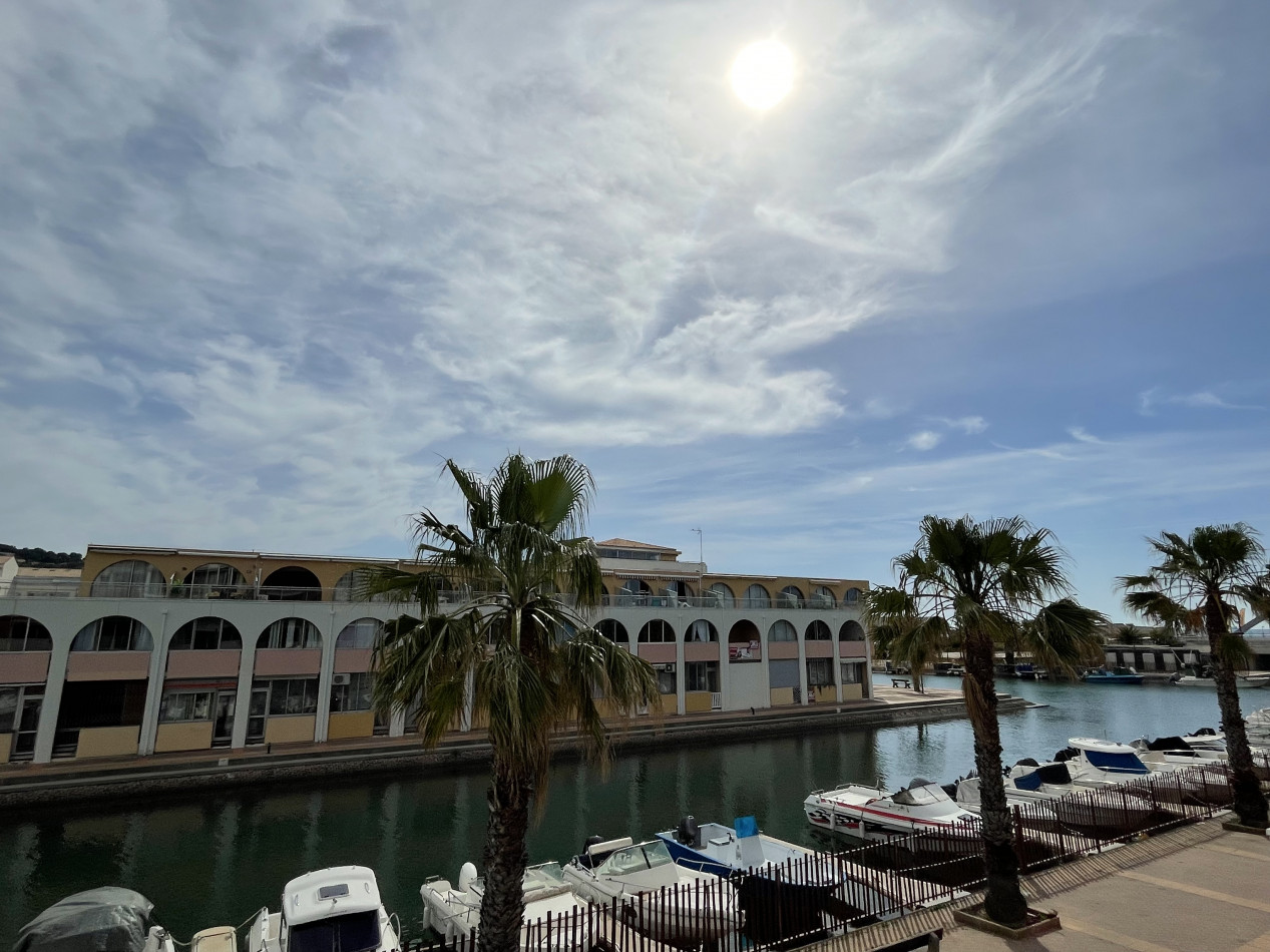 en location saisonnière Appartement Sète - Photo 2