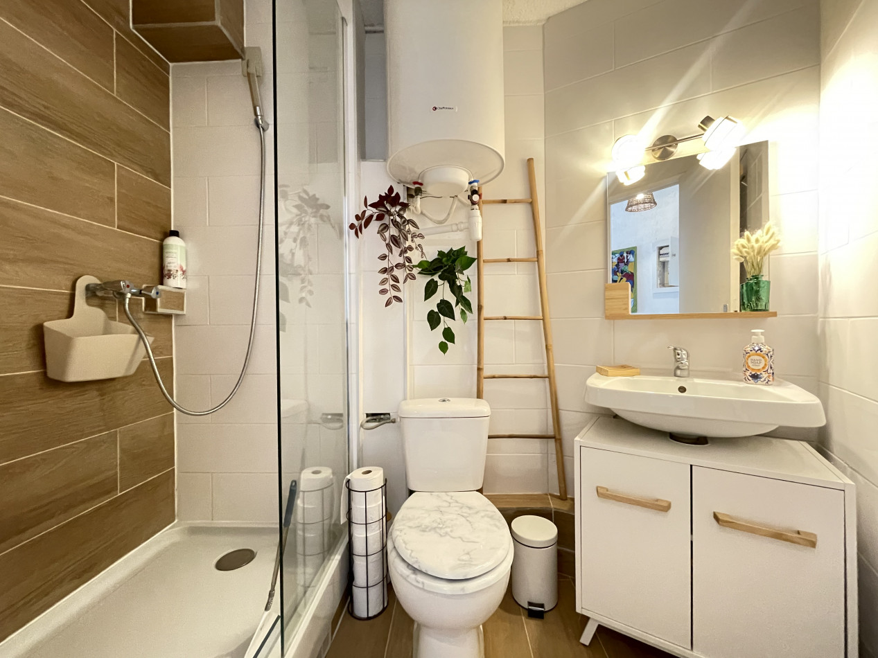 en location saisonnière Appartement Sète - Photo 4