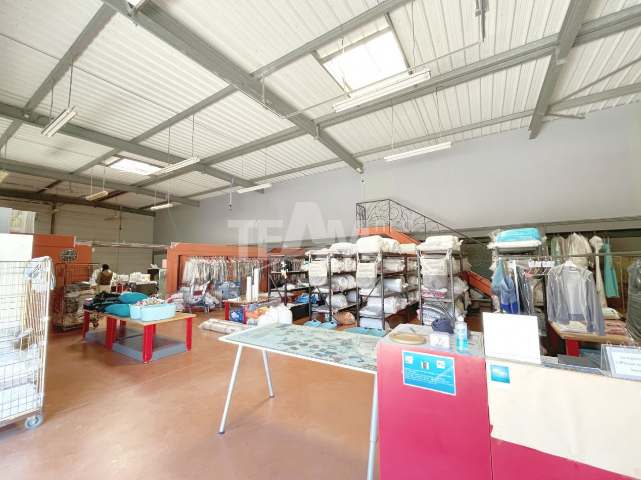 sale Immeuble mixte Frontignan - Photo 10