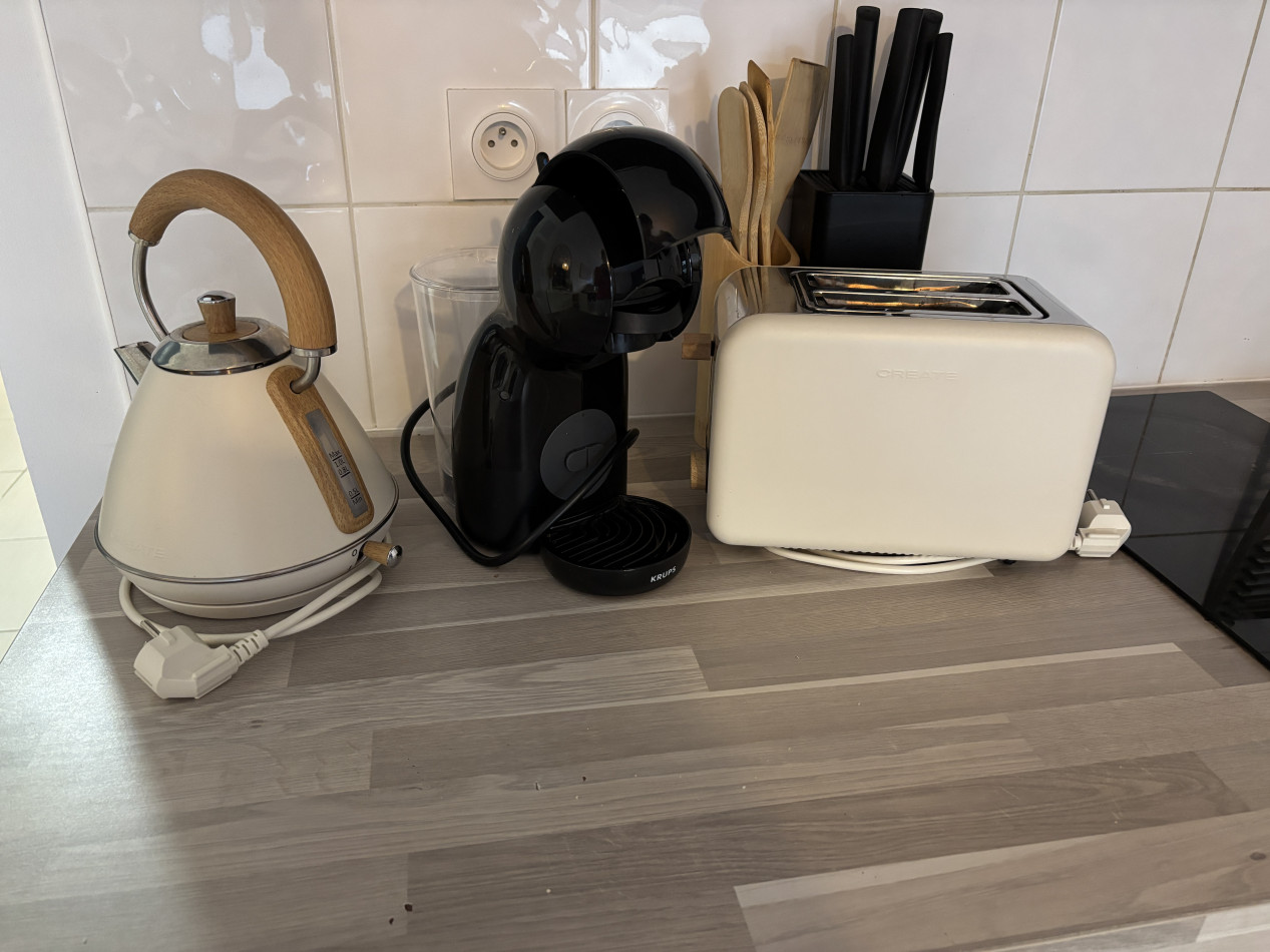 en location saisonnière Appartement Sète - Photo 9