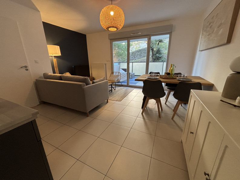 en location saisonnière Appartement Sète - Photo 7