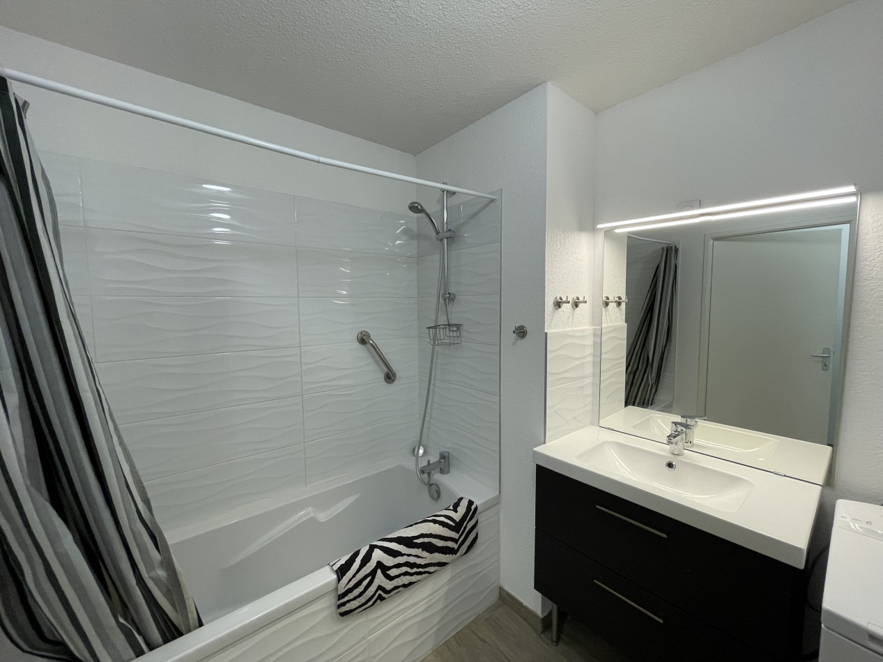 en location saisonnière Appartement Sète - Photo 9