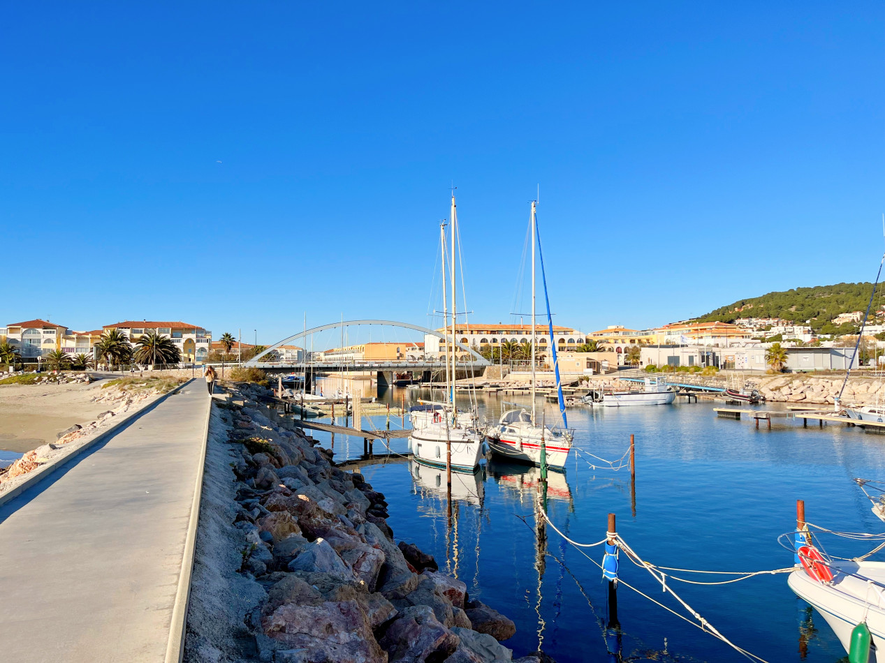 en location saisonnière Appartement Sète - Photo 17