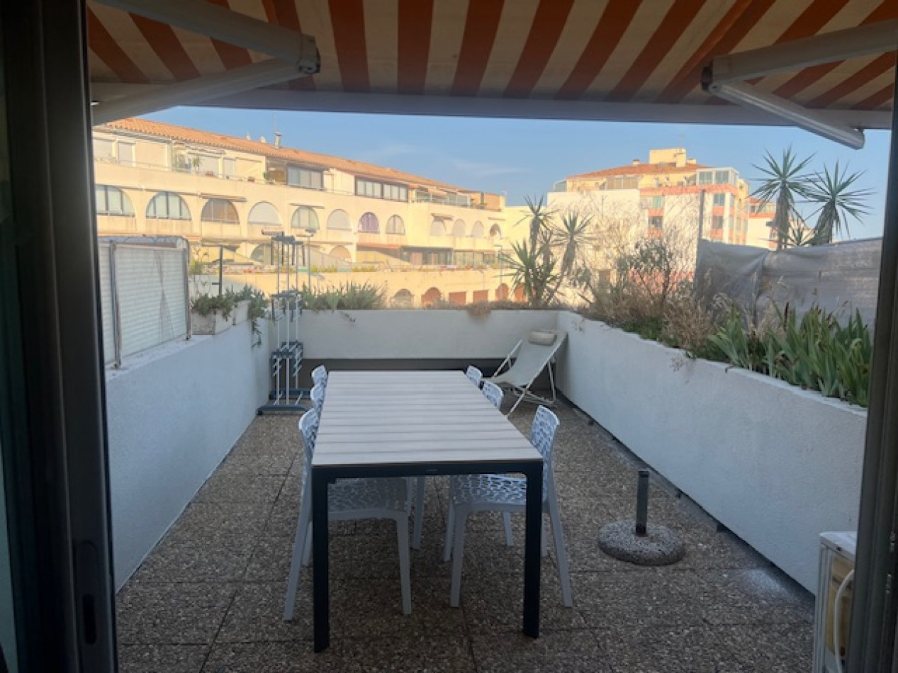 en location saisonnière Appartement Sète - Photo 2