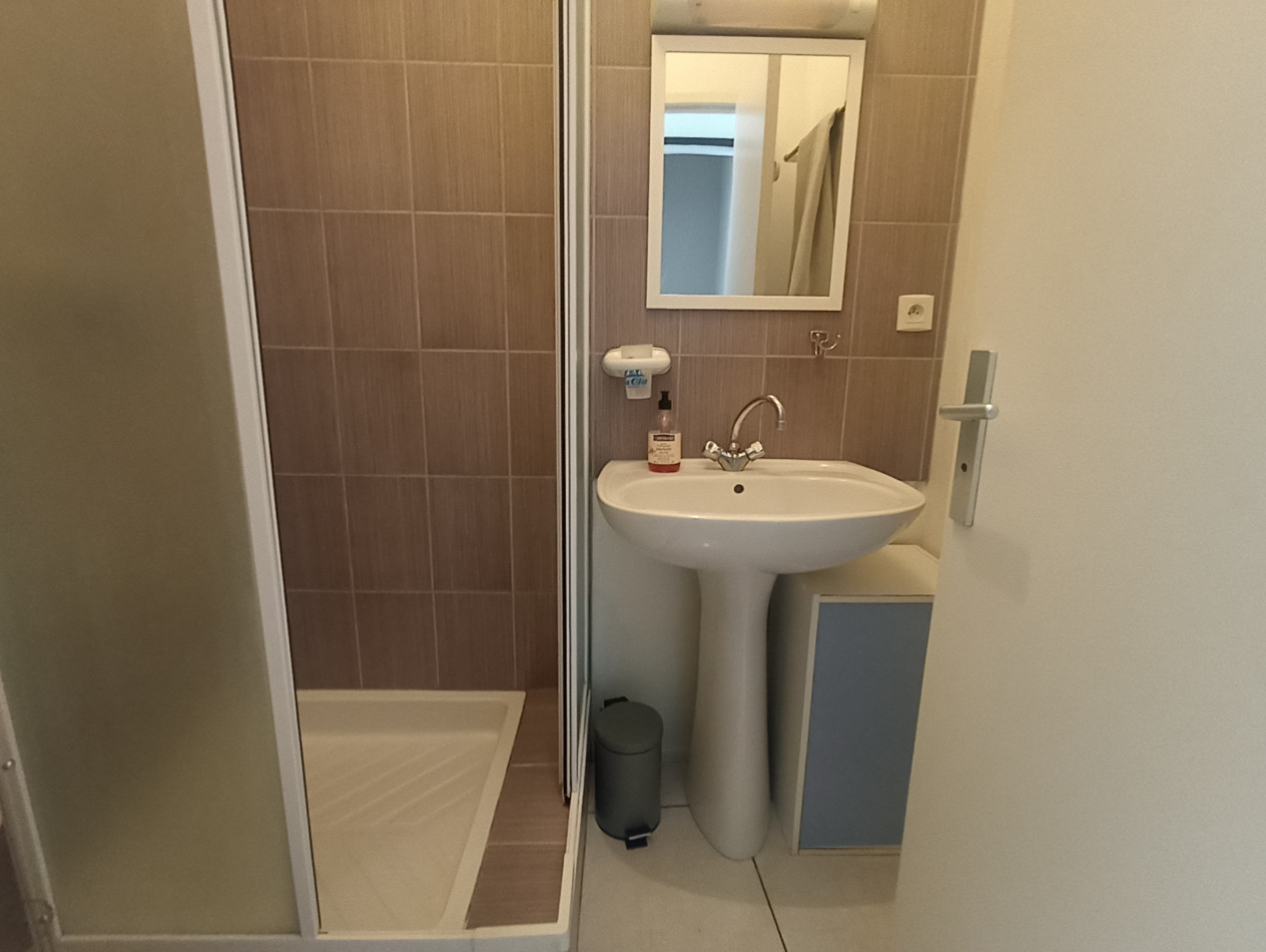 en location saisonnière Maison Sète - Photo 9