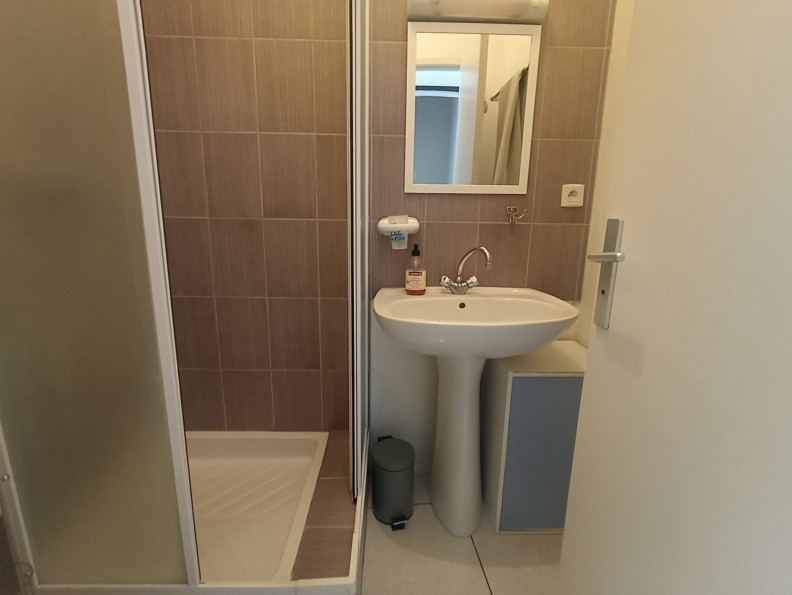 en location saisonnière Maison Sète - Photo 9