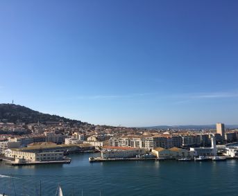 en location saisonnière Appartement Sète