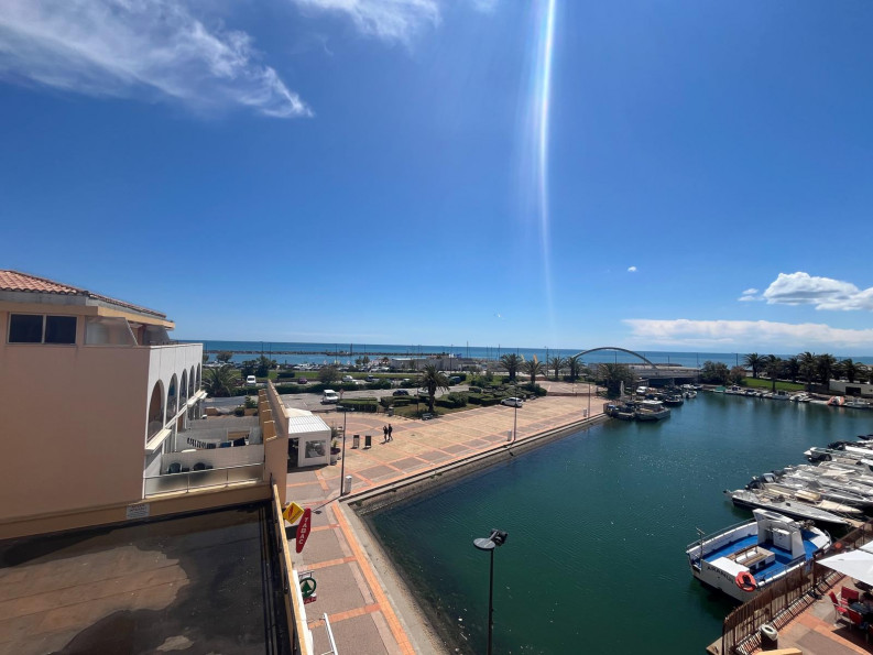 en location saisonnière Appartement Sète - Photo 7